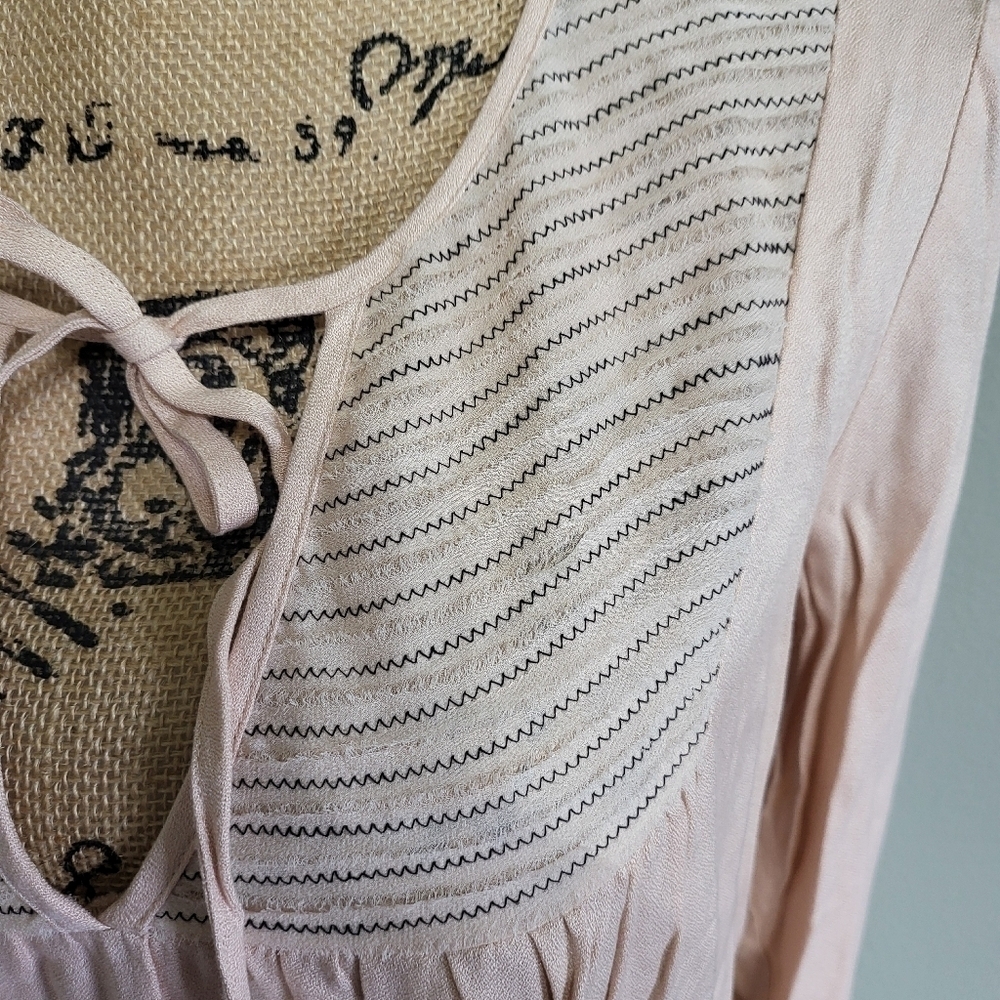 Ella Moss Boho Top with Tie - Picture 5 of 6